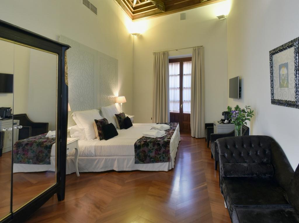 Palacio Pinello (Adults Only) Seville Luaran gambar